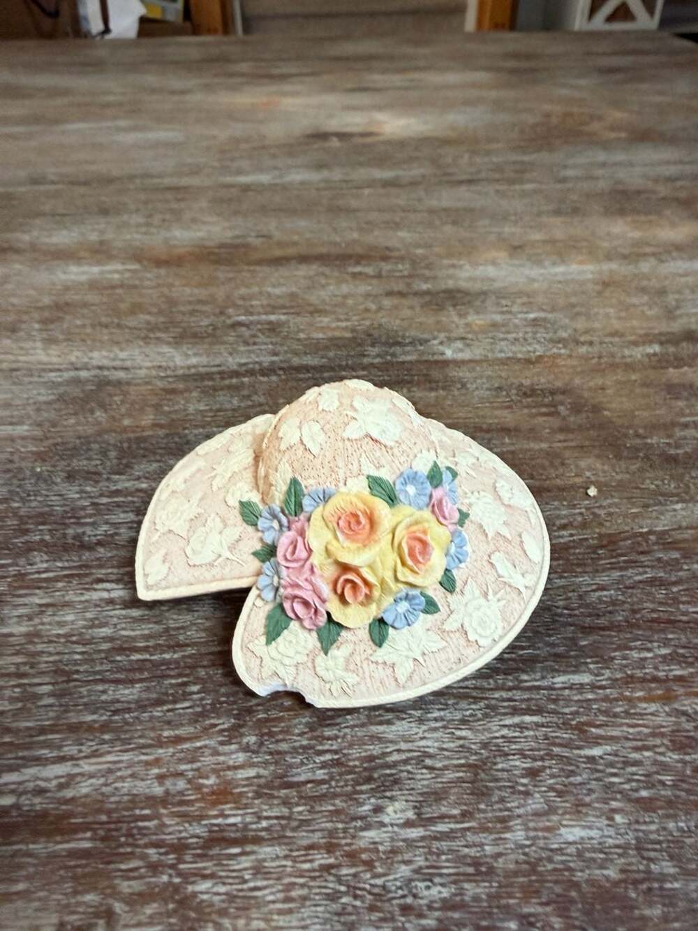 Vintage 1993 Dezine Hand Painted Floral Hat Trinket